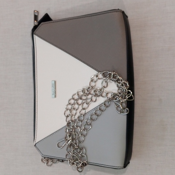 Purse Set - Picture 3 of 16